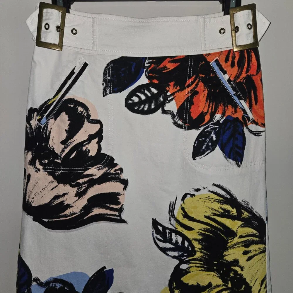Anthropologie Maeve Cotton Denim Floral pencil skirt in a Misses size 0 - Picture 6 of 16